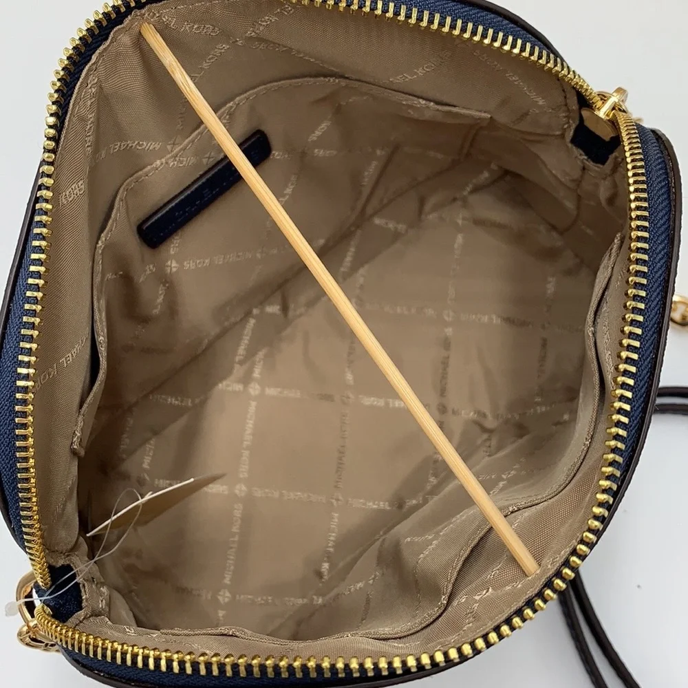 MICHAEL KORS JET SET TRAVEL DOME XCROSS XBODY NAVY COLOR